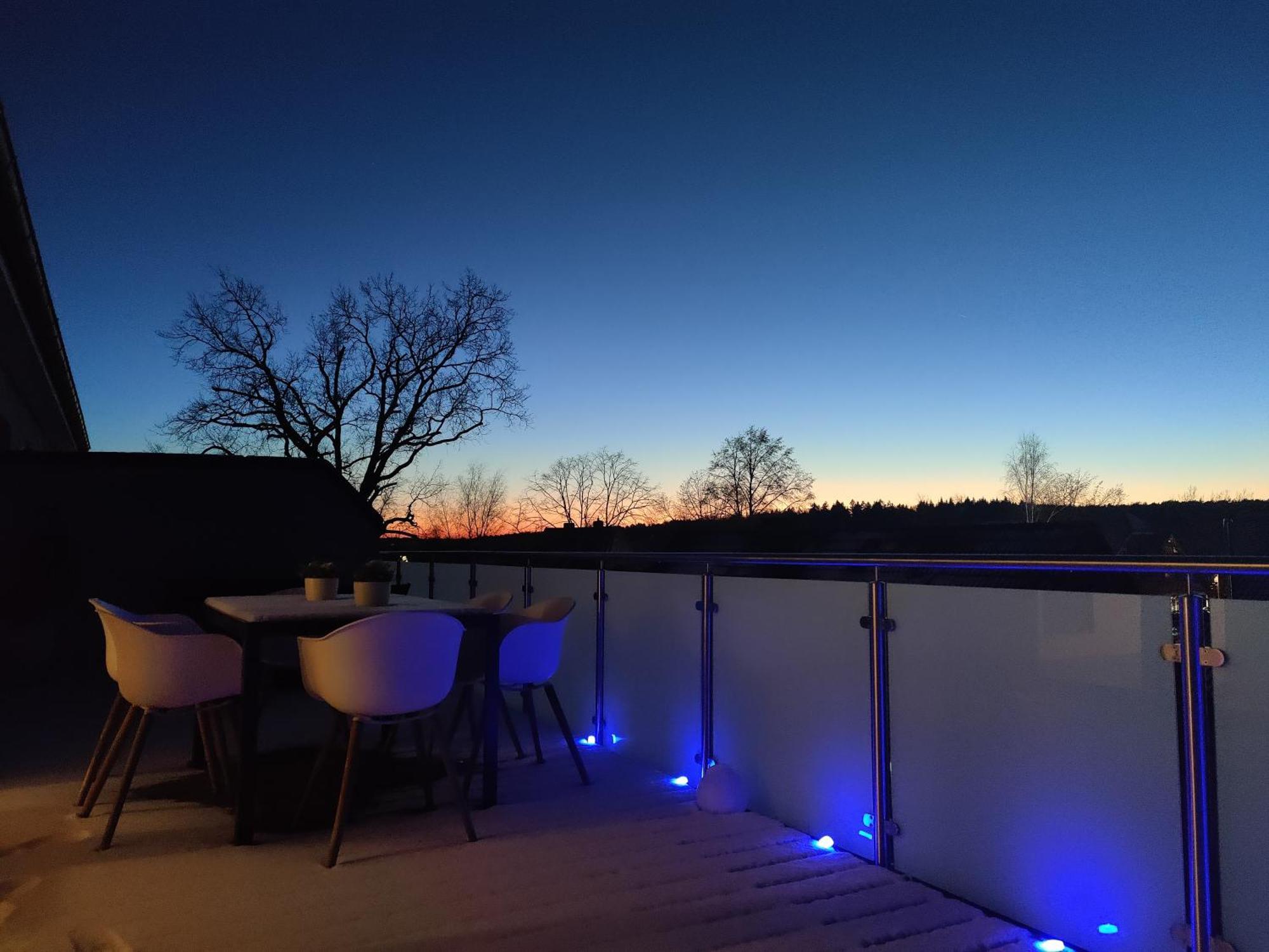 Penthouse Mit Whirlpool Im Herzen Von Niedersachsen Бургведель Экстерьер фото